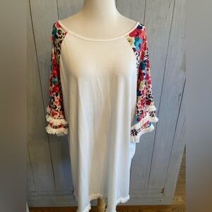 Boutique Flutter Sleeve Fringe Ruffle Hem Floral‎ Blouse!! Sz-￼3X